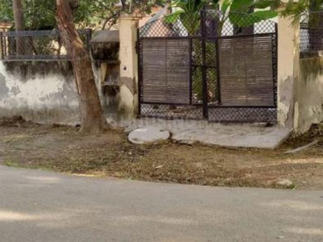 Residential Plot in Eta I for resale Greater Noida. The reference number is 20214196