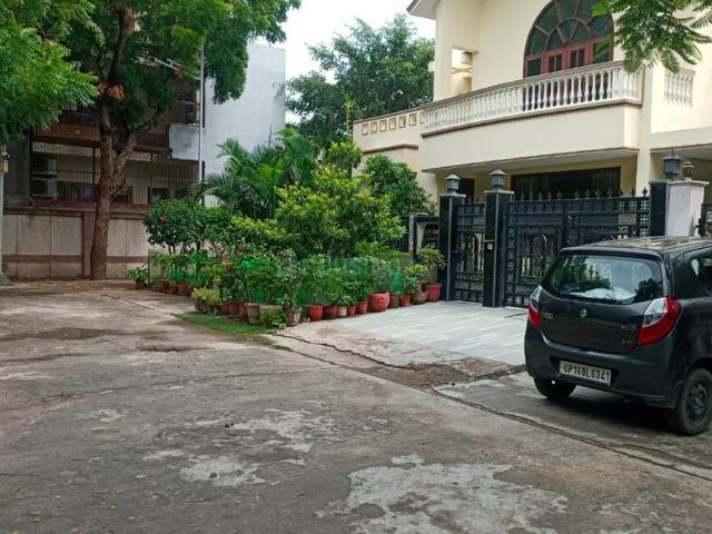 Residential Plot in Eta I for resale Greater Noida. The reference number is 20214240