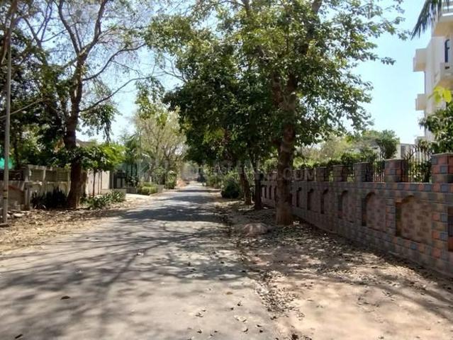Residential Plot in Eta I for resale Greater Noida. The reference number is 20476907