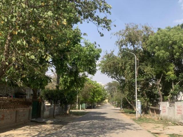Residential Plot in Eta I for resale Greater Noida. The reference number is 20775164