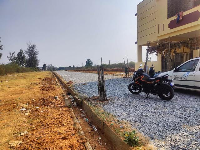 Residential Plot in Electronic City for resale Bengaluru. The reference number is 8700138