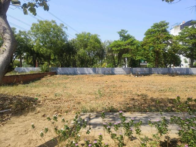 Residential Plot in Farukh Nagar for resale Gurgaon. The reference number is 20178697