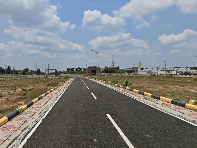 Residential Plot in Guduvancheri for resale Chennai. The reference number is 19855894