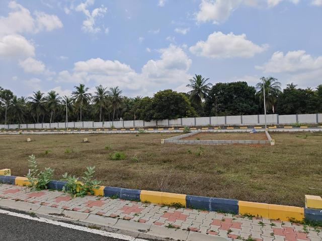 Residential Plot in Guduvancheri for resale Chennai. The reference number is 19855904