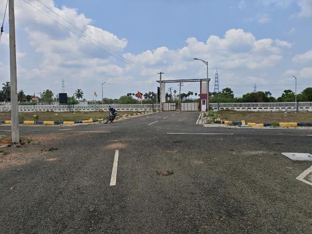 Residential Plot in Guduvancheri for resale Chennai. The reference number is 19855906