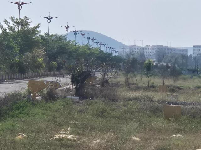 Residential Plot in Gundimeda for resale Guntur. The reference number is 19868676