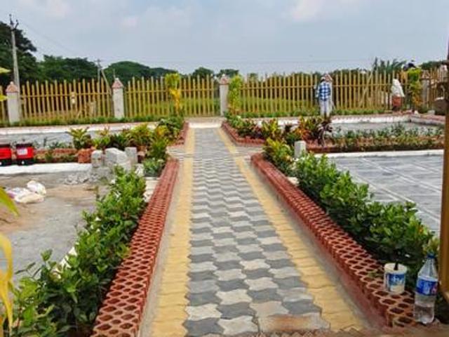 Residential Plot in Gangur for resale Krishna. The reference number is 20653347
