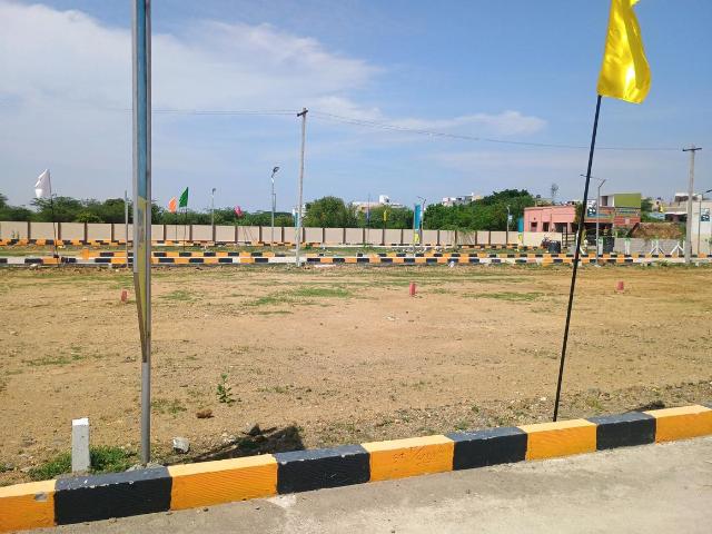 Residential Plot in Gerugambakkam for resale Chennai. The reference number is 20389726