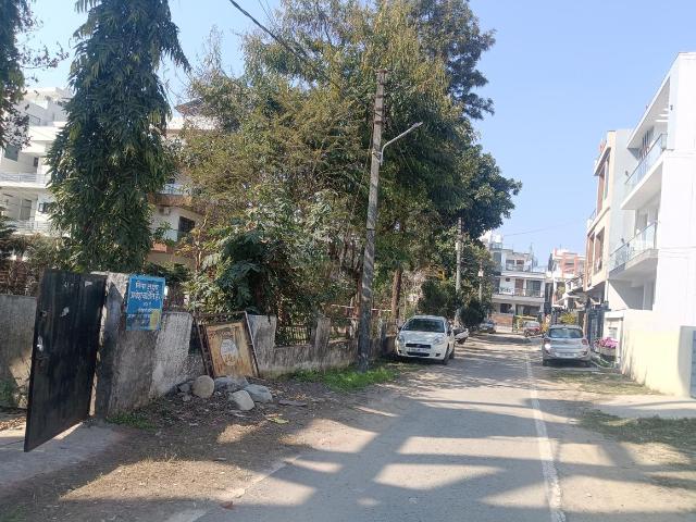 Residential Plot in GMS Road for resale Dehradun. The reference number is 19505102