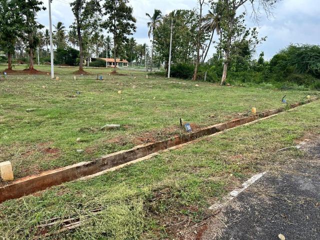 Residential Plot in Gohalli for resale Mysore. The reference number is 20451554