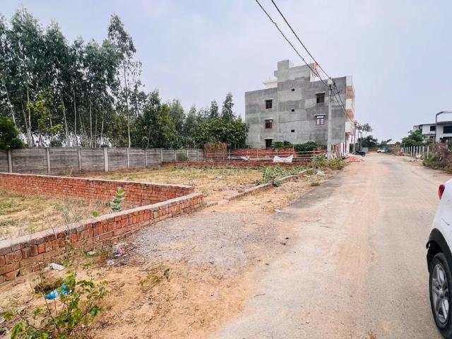 Residential Plot in Gomti Nagar Extension for resale Lucknow. The reference number is 20589359
