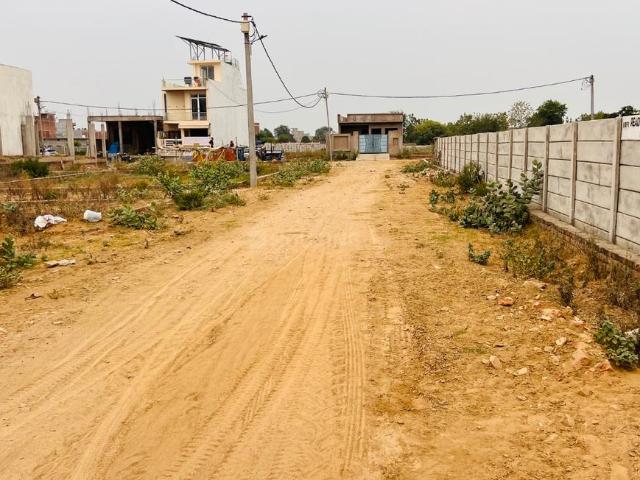 Residential Plot in Gomti Nagar Extension for resale Lucknow. The reference number is 20738573