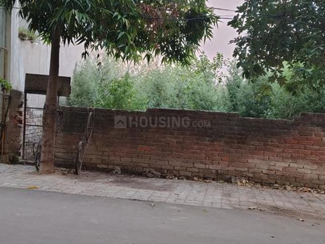 Residential Plot in Gomti Nagar Extension for resale Lucknow. The reference number is 20242523