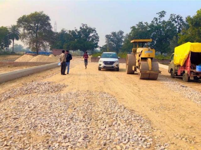 Residential Plot in Gomti Nagar for resale Lucknow. The reference number is 16820449