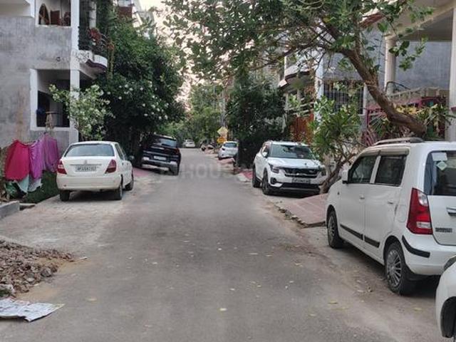 Residential Plot in Gomti Nagar for resale Lucknow. The reference number is 20241803