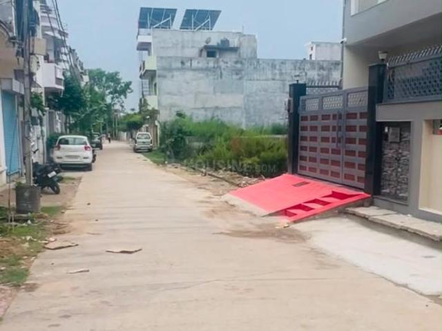 Residential Plot in Gomti Nagar for resale Lucknow. The reference number is 20670842