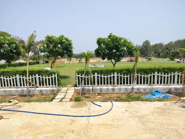 Residential Plot in Gosainganj for resale Lucknow. The reference number is 18120967