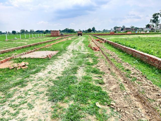 Residential Plot in Gosainganj for resale Lucknow. The reference number is 20915340