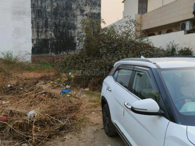 Residential Plot in Govindpuram for resale Ghaziabad. The reference number is 19417221