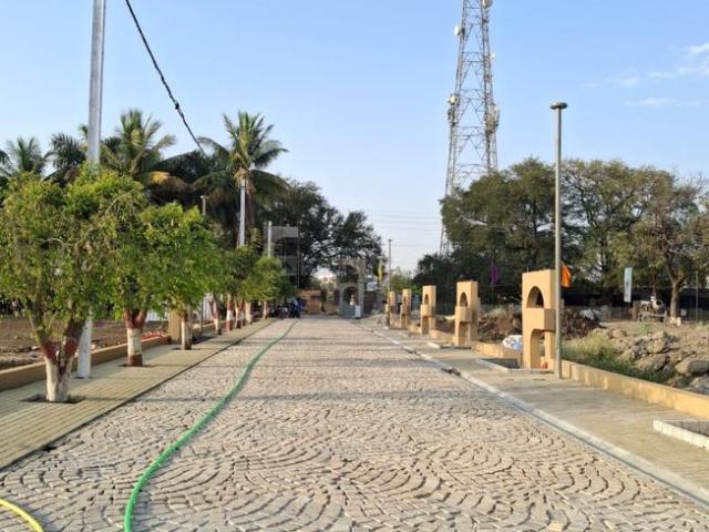 Residential Plot in Hukma Khedi for resale Indore. The reference number is 20653812
