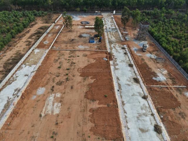 Residential Plot in H Cross for resale Chikballapur District. The reference number is 19952410