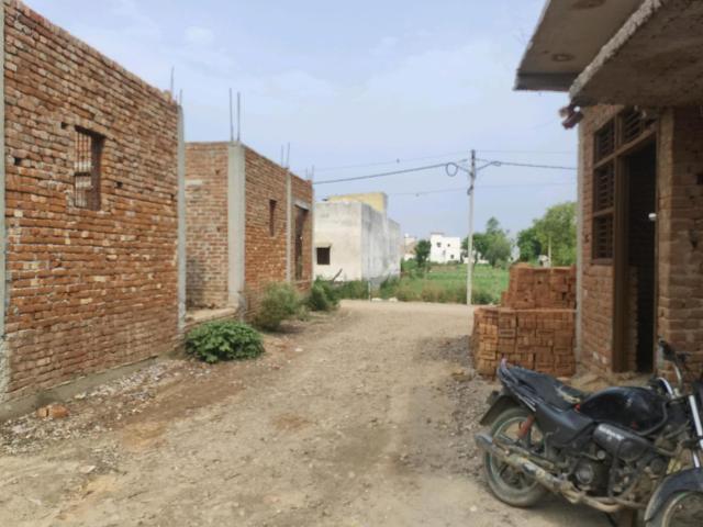 Residential Plot in Talabpur Urf Hathipur for resale Ghaziabad. The reference number is 20390105