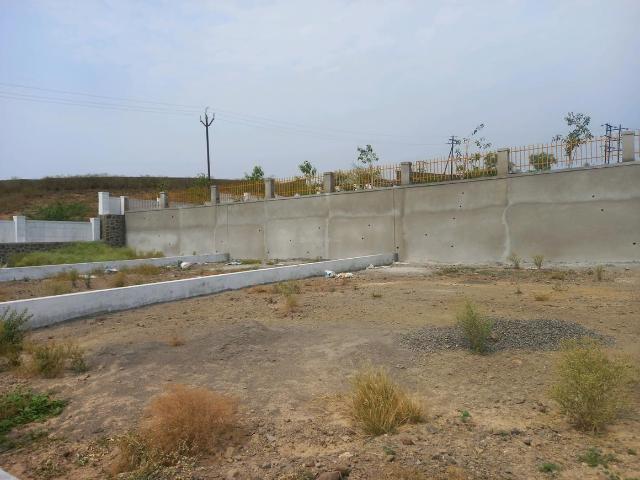 Residential Plot in Hadapsar for resale Pune. The reference number is 20228294