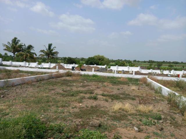 Residential Plot in Hadapsar for resale Pune. The reference number is 20451239