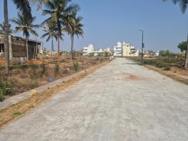 Residential Plot in Hadjana for resale Mysore. The reference number is 20509816