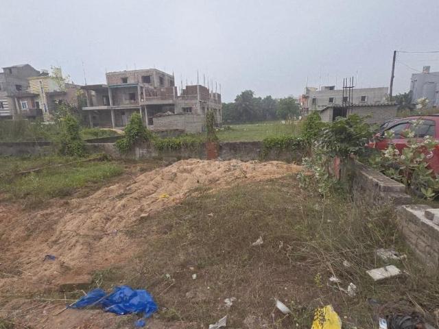 Residential Plot in Hanspal for resale Bhubaneswar. The reference number is 19800624
