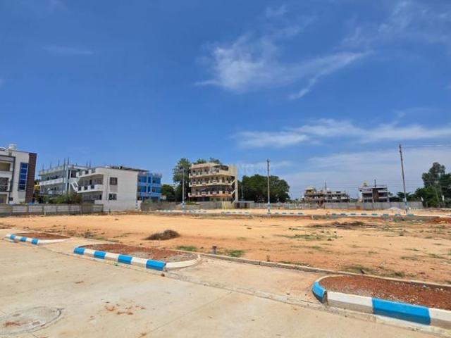 Residential Plot in Haragadde for resale Bengaluru. The reference number is 20668312