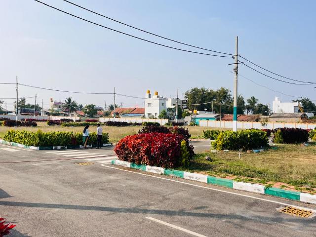 Residential Plot in Hiriyur for resale Chitradurga. The reference number is 19193520