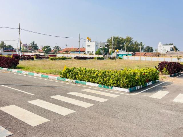 Residential Plot in Hiriyur for resale Chitradurga. The reference number is 19195253