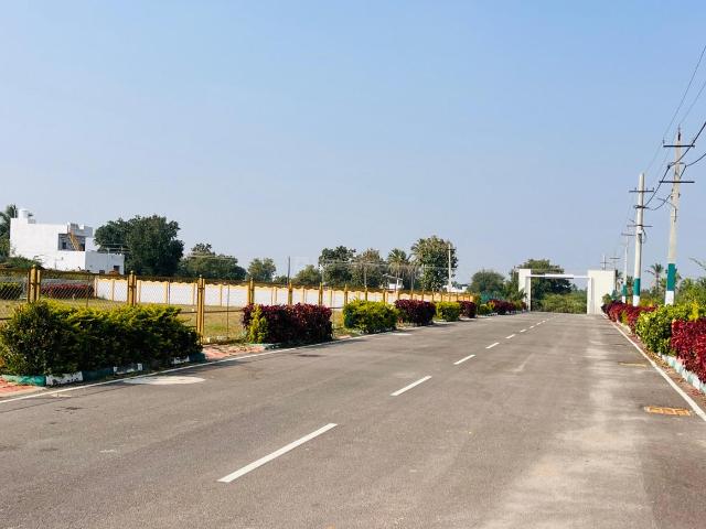 Residential Plot in Hiriyur for resale Chitradurga. The reference number is 19195228