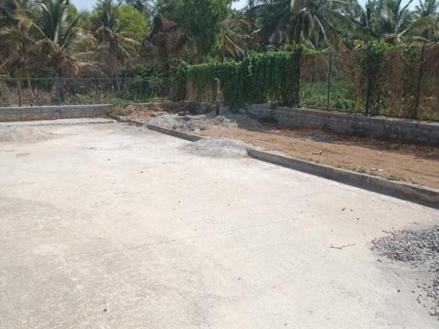 Residential Plot in Hompalaghatta for resale Bengaluru. The reference number is 20153589