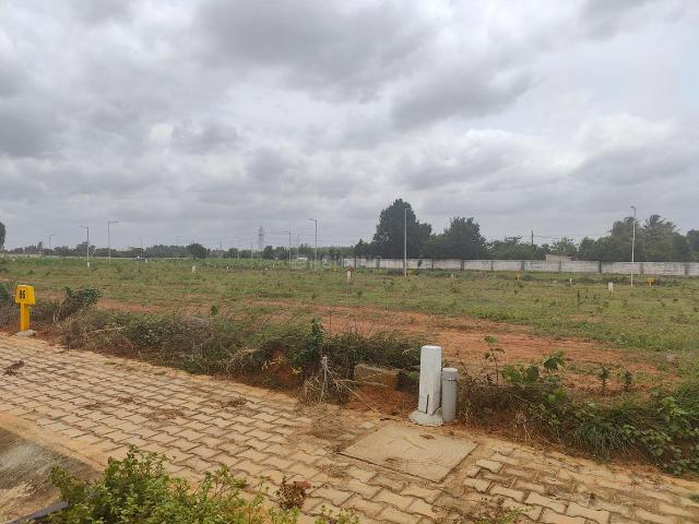 Residential Plot in Hosahalli for resale Bengaluru. The reference number is 20765410