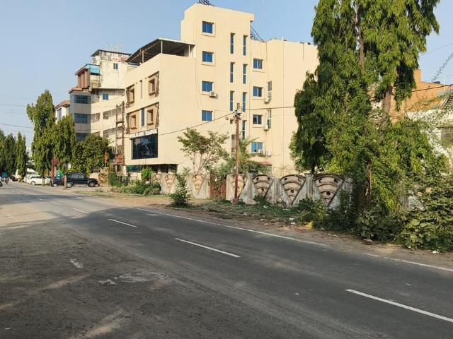 Residential Plot in Hoshangabad Road for resale Bhopal. The reference number is 20448348