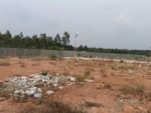 Residential Plot in Hoskote for resale Bengaluru. The reference number is 18952755