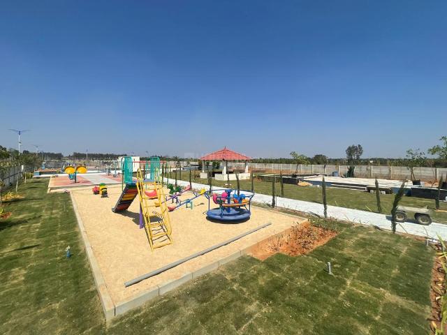 Residential Plot in Hoskote for resale Bengaluru. The reference number is 19837020