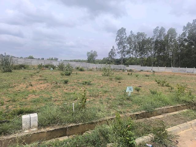 Residential Plot in Hoskote for resale Bengaluru. The reference number is 20663639