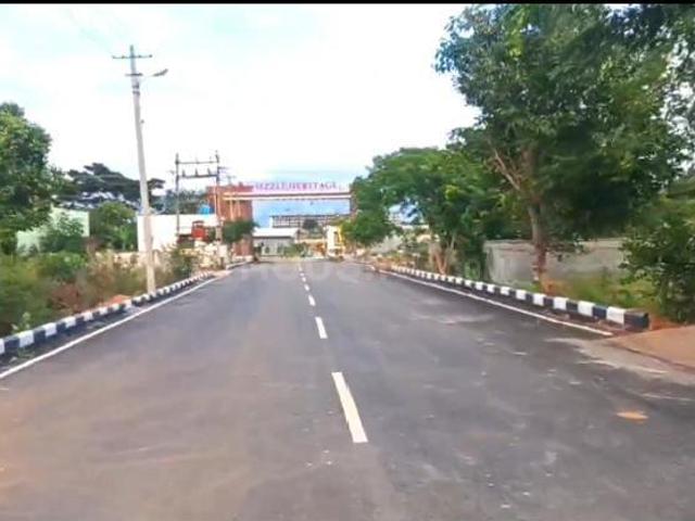 Residential Plot in Hoskote for resale Bengaluru. The reference number is 20107710