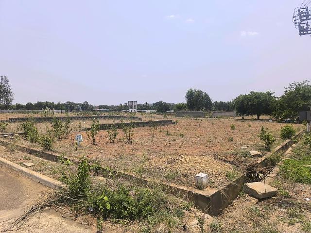 Residential Plot in Hoskote for resale Bengaluru. The reference number is 20124998