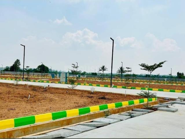 Residential Plot in Hoskote for resale Bengaluru. The reference number is 20335571