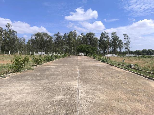 Residential Plot in Hoskote for resale Bengaluru. The reference number is 20386442