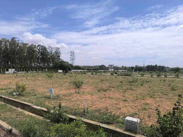 Residential Plot in Hoskote for resale Bengaluru. The reference number is 20386658