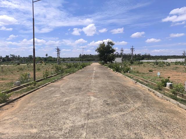 Residential Plot in Hoskote for resale Bengaluru. The reference number is 20386663