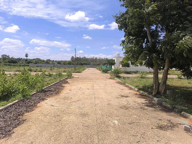 Residential Plot in Hoskote for resale Bengaluru. The reference number is 20386678