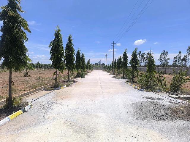 Residential Plot in Hoskote for resale Bengaluru. The reference number is 20386774