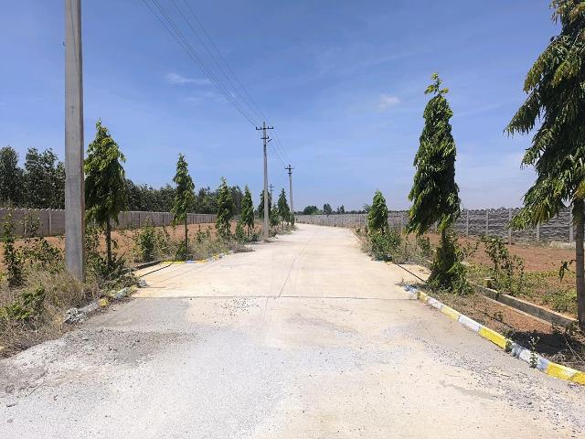 Residential Plot in Hoskote for resale Bengaluru. The reference number is 20386778