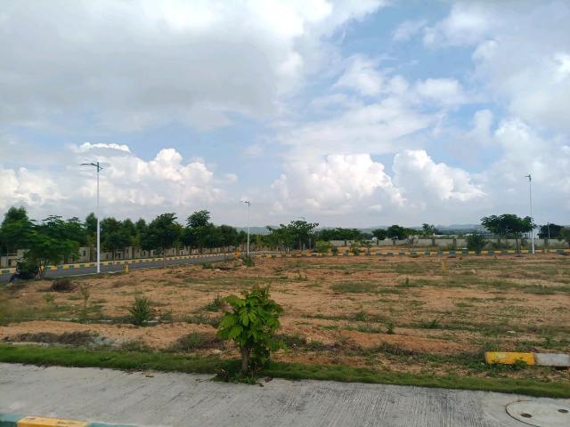Residential Plot in Ibrahimpatnam for resale Hyderabad. The reference number is 18576558